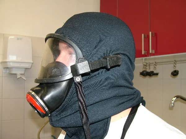 Feuerschutzhaube loslassen